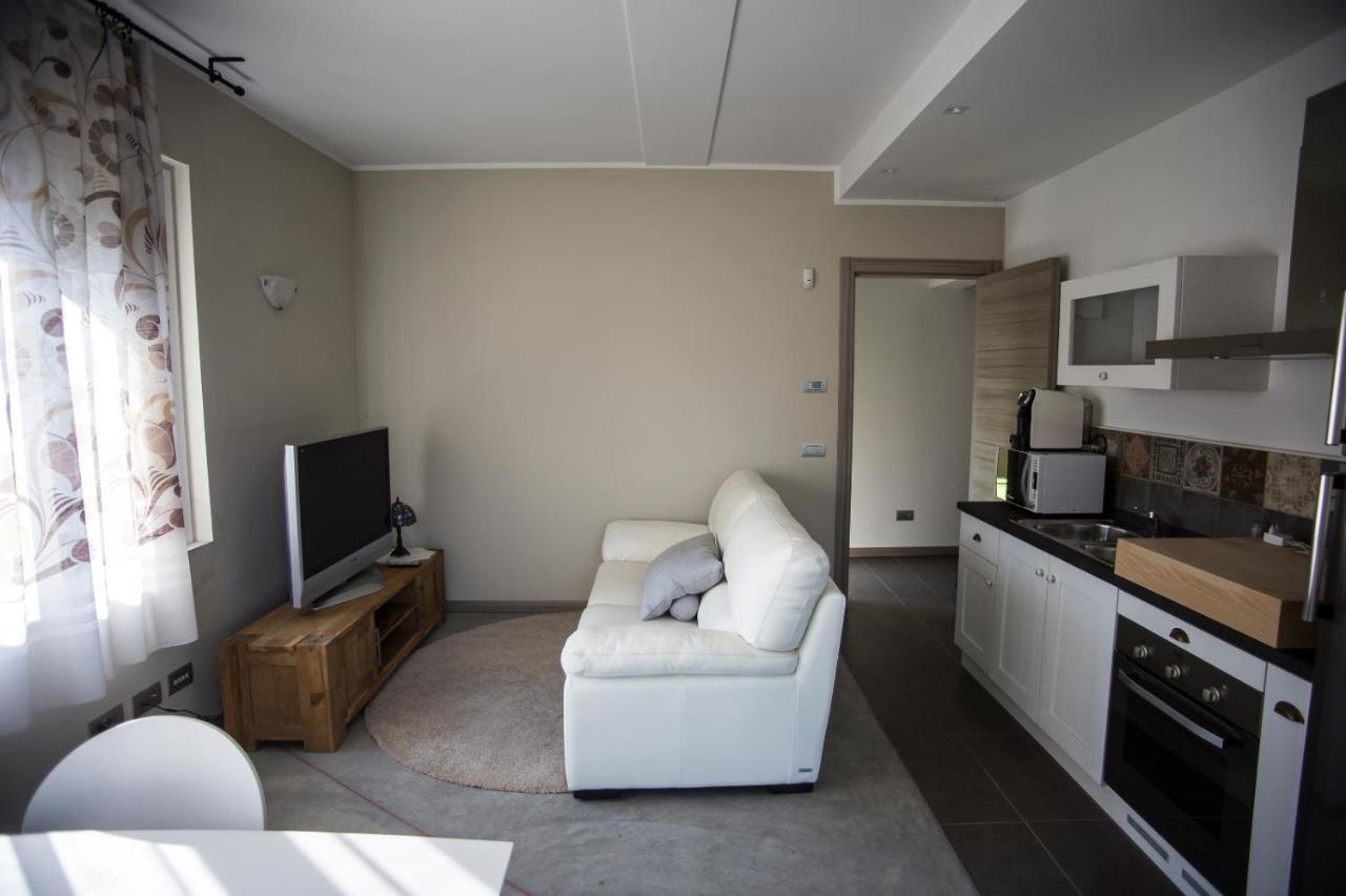 Apartamento Casa Sophia San Felice del Benaco Exterior foto