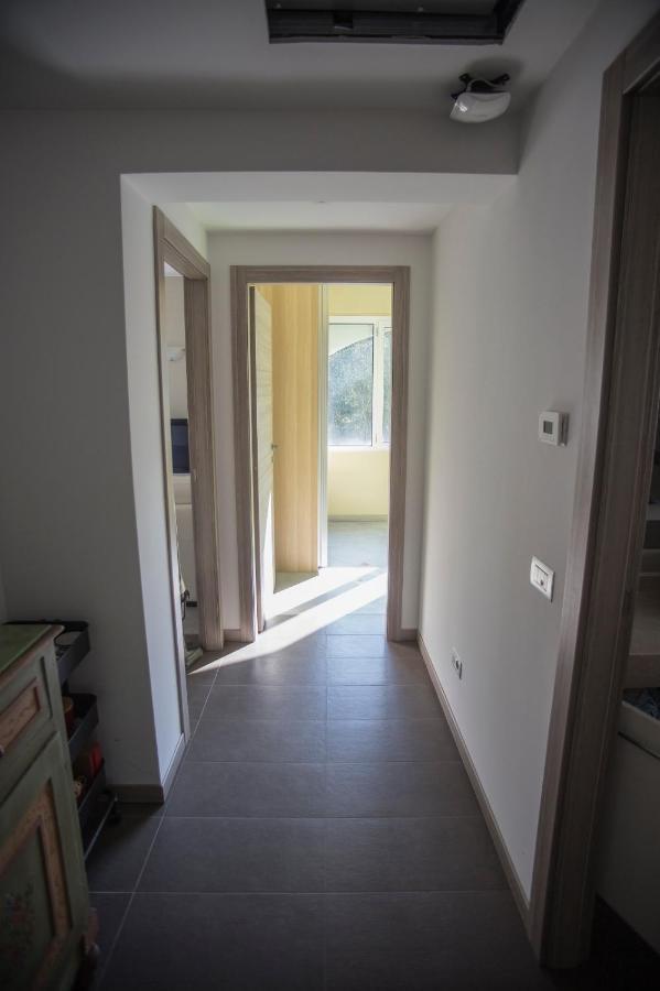 Apartamento Casa Sophia San Felice del Benaco Exterior foto